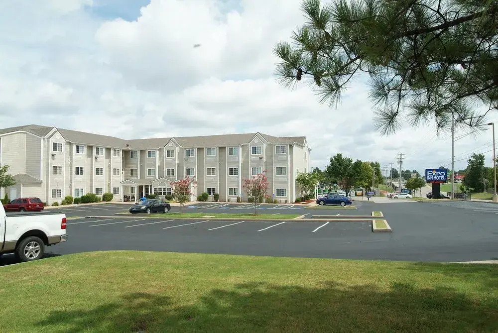 Inn At Expo Square