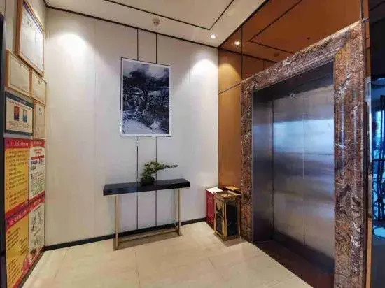 Super 8 Hotel Shenzhen Longgang Da Yun