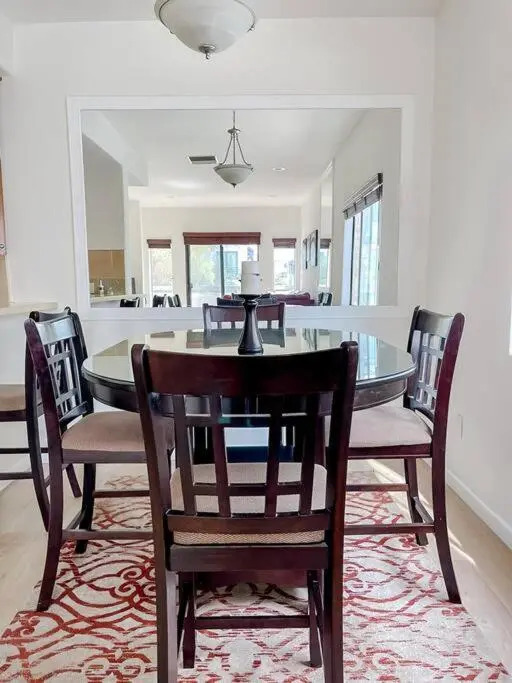 Supreme 2BD/3BA Condo - Los Angeles