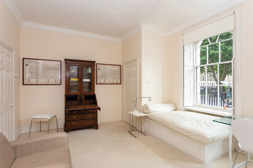 Townhouse Flat in Central London