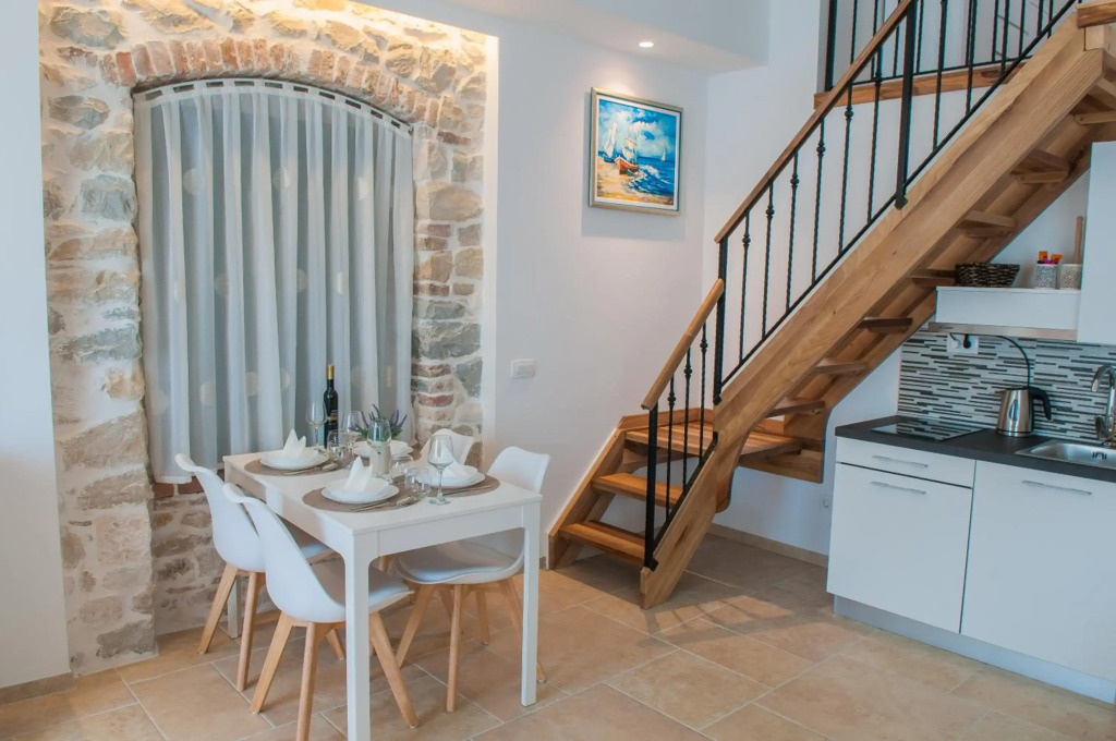 Bazzar Apartments
