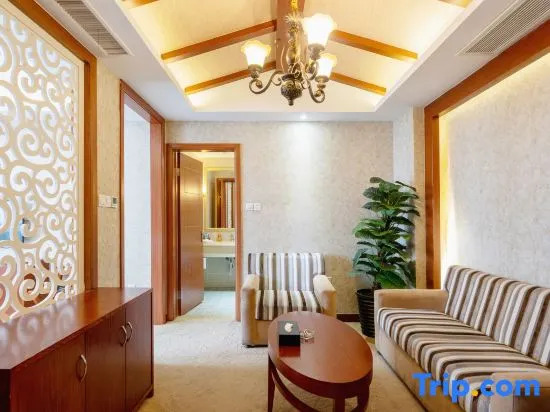 Four Seasons Guanghua Hotel