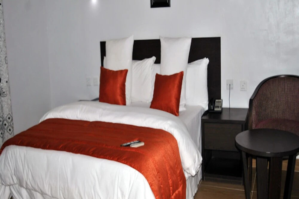 Maranatha Suites