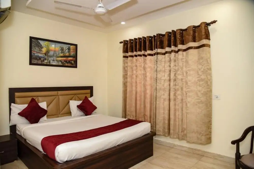 Hotel Grand Inn