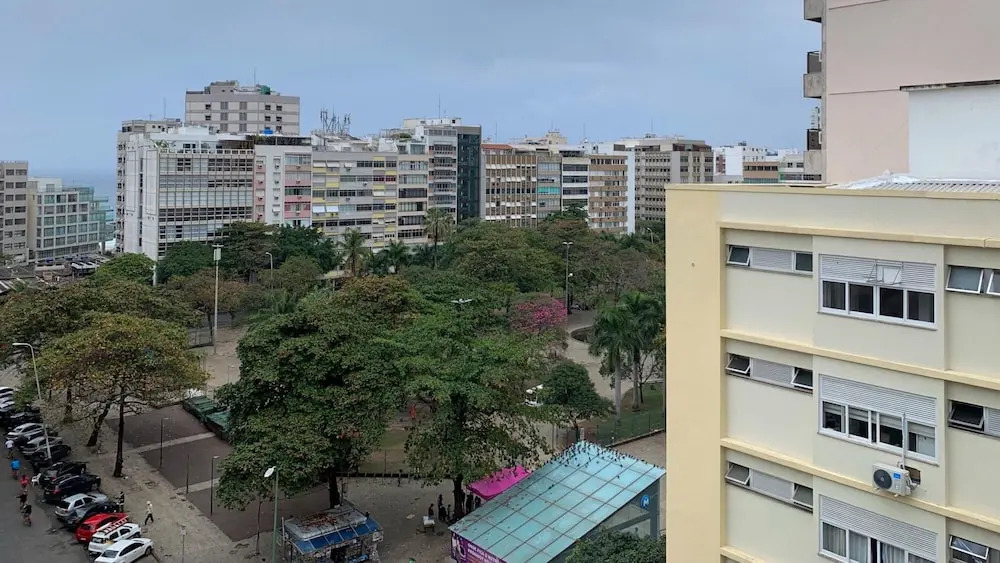 6 Minutes From Ipanema Beach and Close to the Underground J801