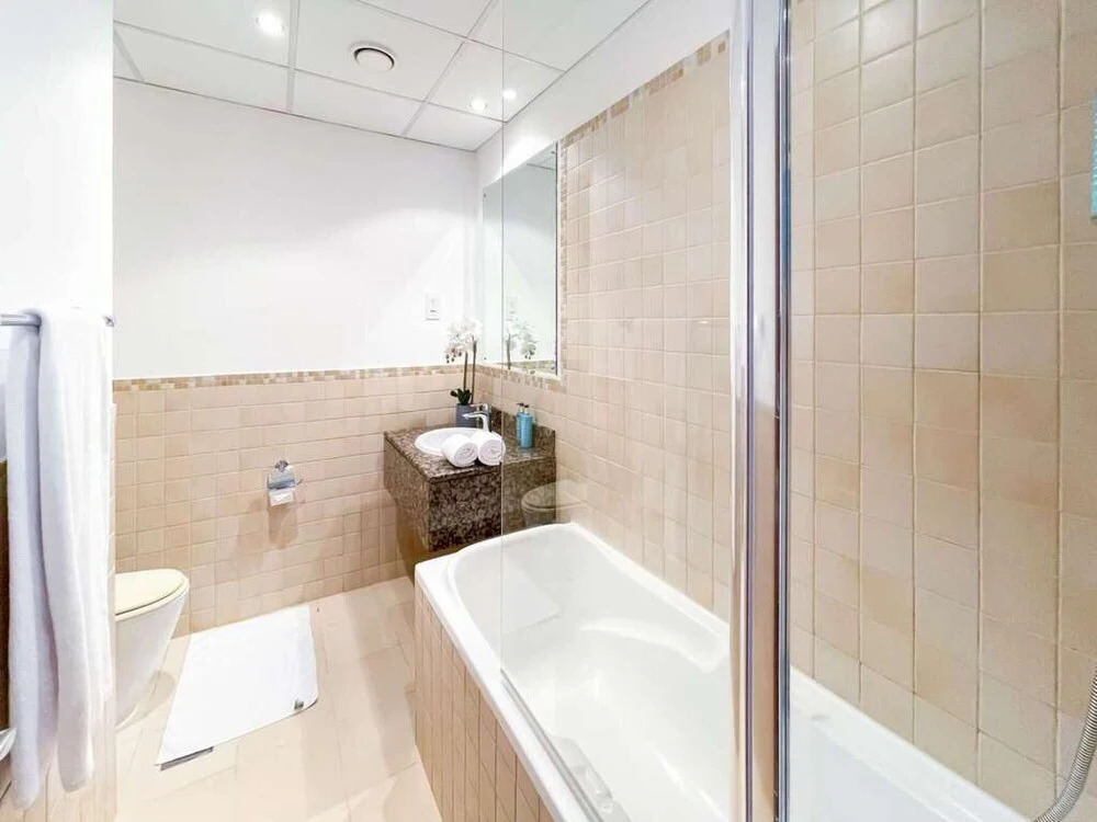 Lovely 3BR Unit w Beach View JBR