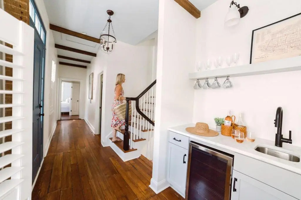 Guesthouse Charleston EAST 44