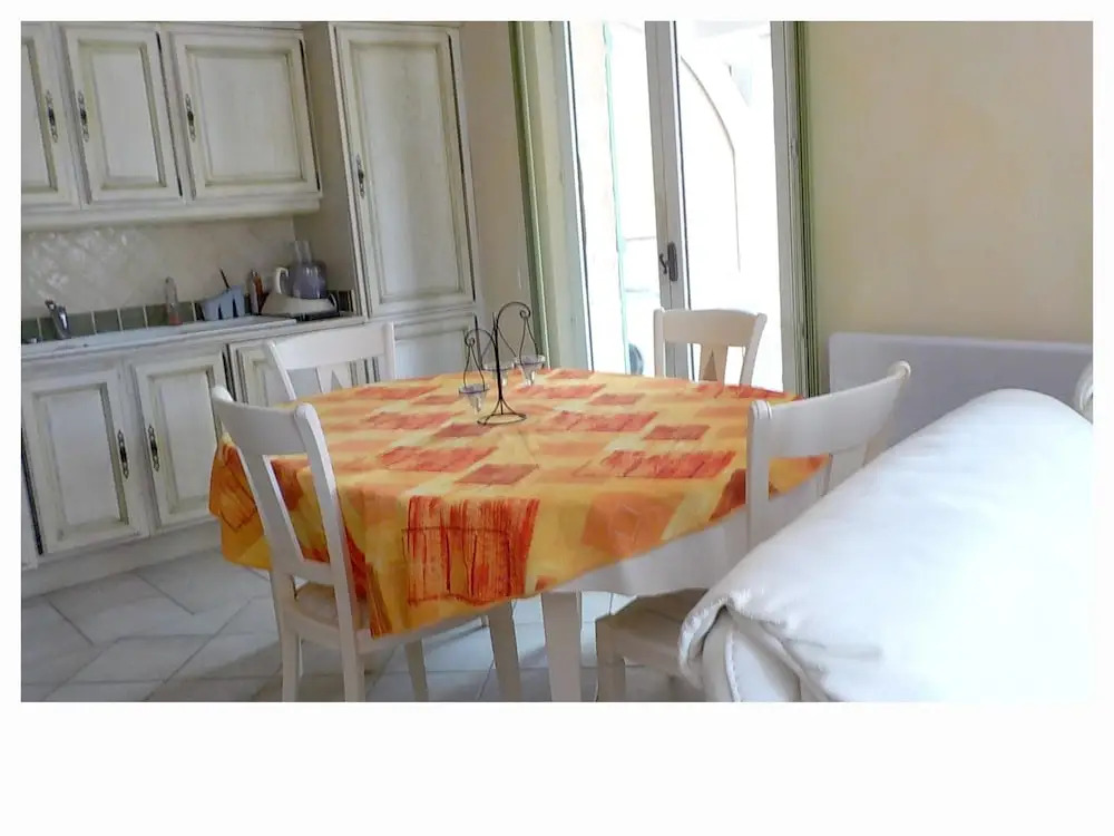 House with 3 Bedrooms in Saint-Cézaire-Sur-Siagne, with Enclosed Garden And Wifi - 32 Km From the Beach