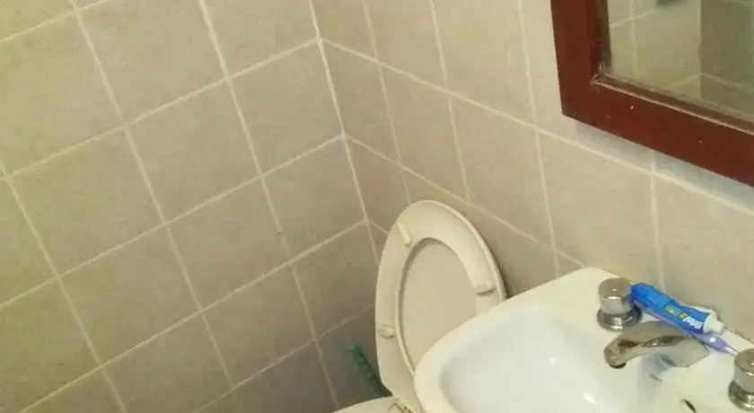 Wawqi Hostel
