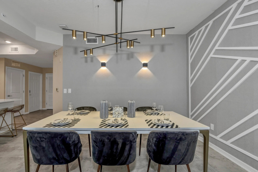 3180PARAUNIT101, Kissimmee, US