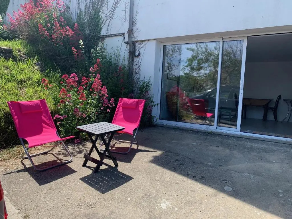Suite Junior Omaha Beach (Adults Only)