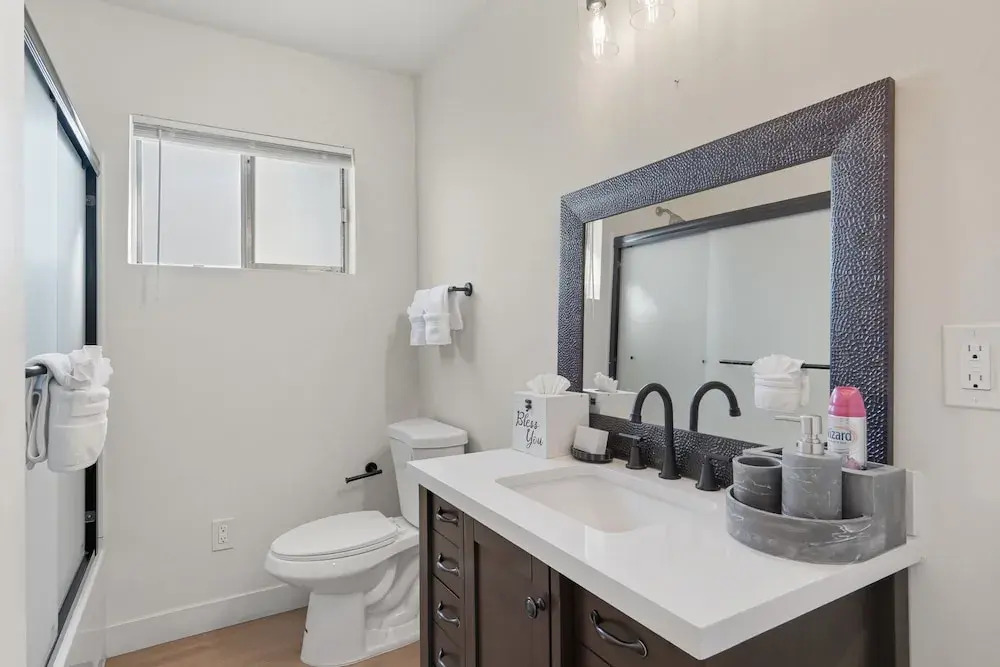 Relaxing Paradise Hills Retreat 4 Bedroom Home