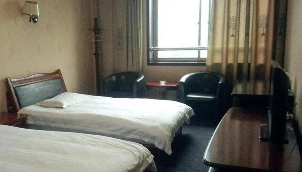 Shuangfeng Inn
