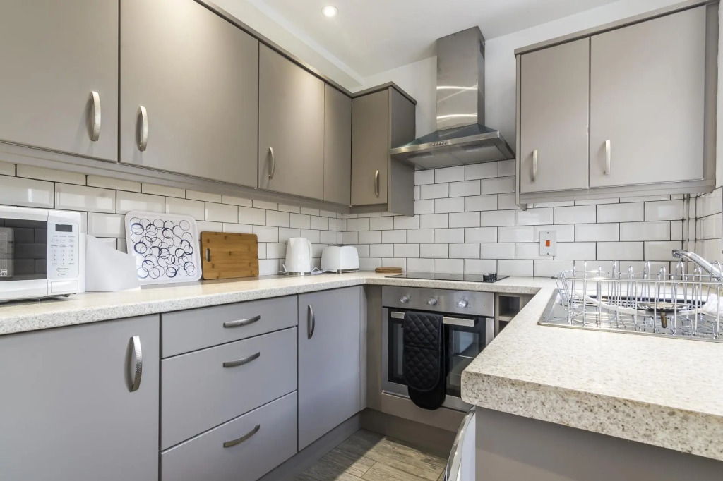 Sandy Retreat - 3 Bedroom Holiday Home - Tenby