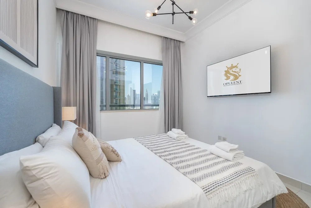 Luxury Three Bedroom in Damac Maison Near Dubai Mall by Sojo Stay