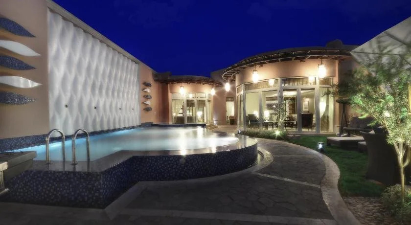 Goot Resorts
