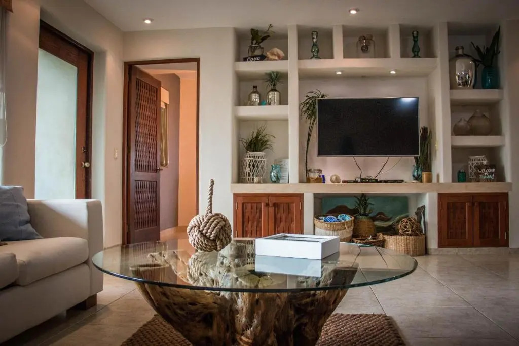 Residencial Los Mangos - Departamento 205