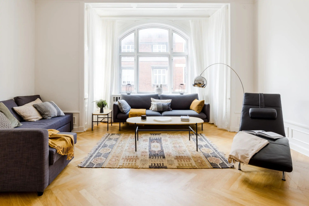 ★200m2 NEW Apartment, City centre, next to Tivoli★