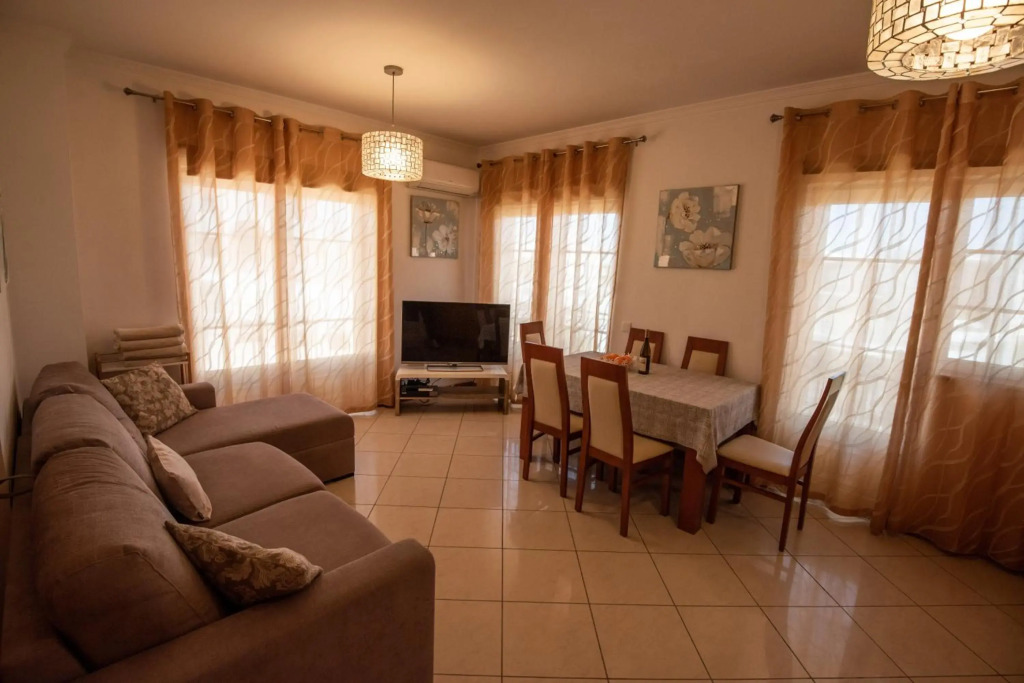 Charm Apartment T2 All With Big Terrace Albufeira