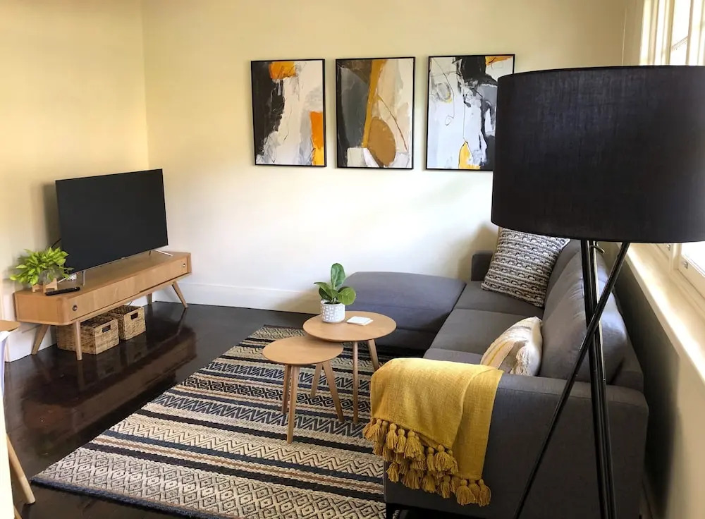 StayCentral on George