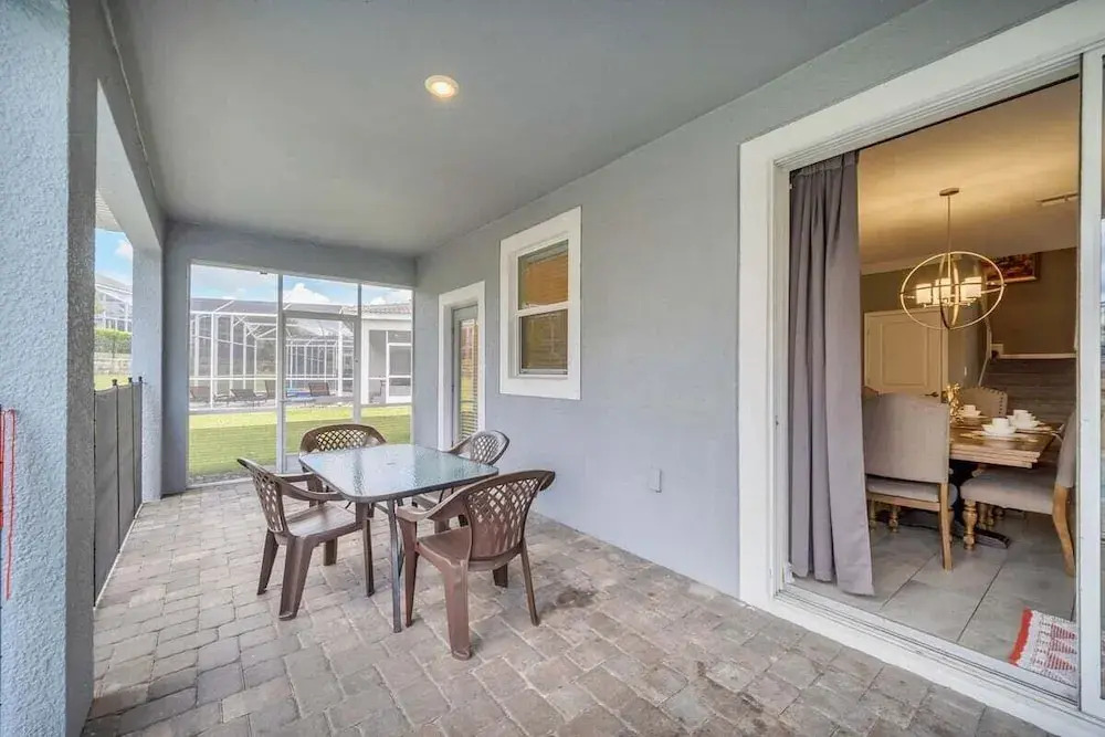 9032SD Lux 9Br Villa Close 2 Disney Pool Spa
