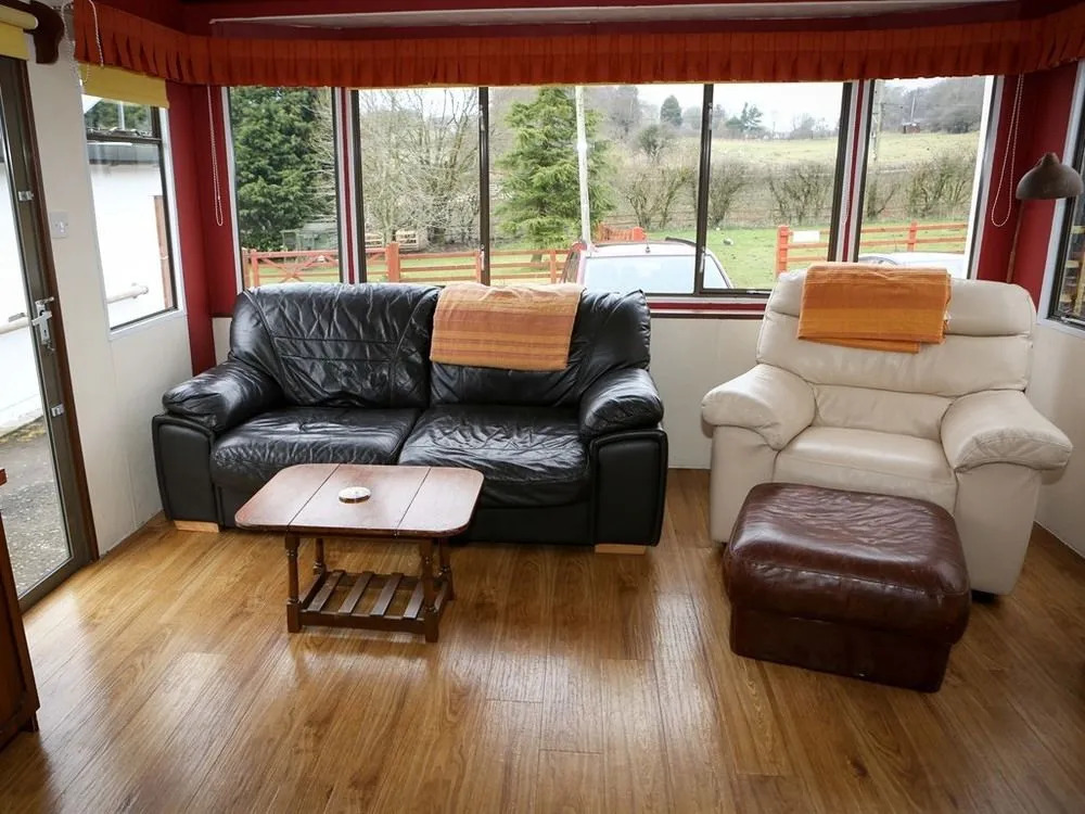 Glan Llyn Farm House