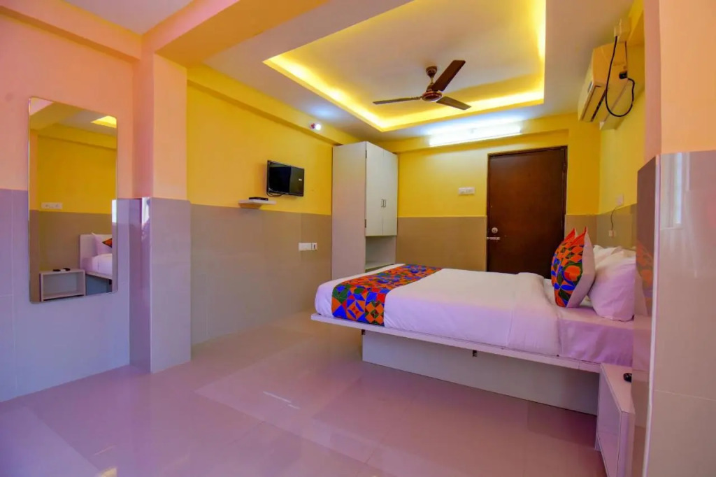 FabHotel Empire Executive - Nr HINJEWADI PHASE 1