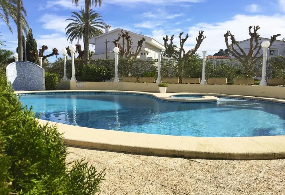 Pb1116 in Denia With 1 Bedrooms and 1 Bathrooms