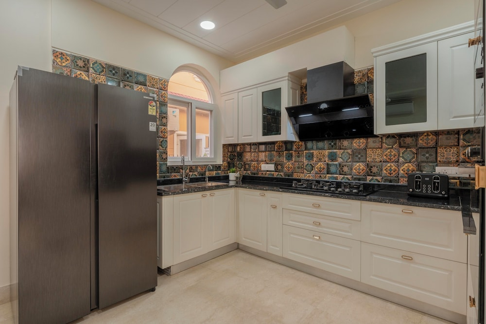 Staymaster Una 4BR Villa