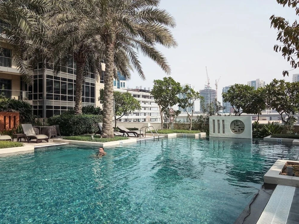 Light + Beautiful 1BR in Amazing Downtown Dubai!