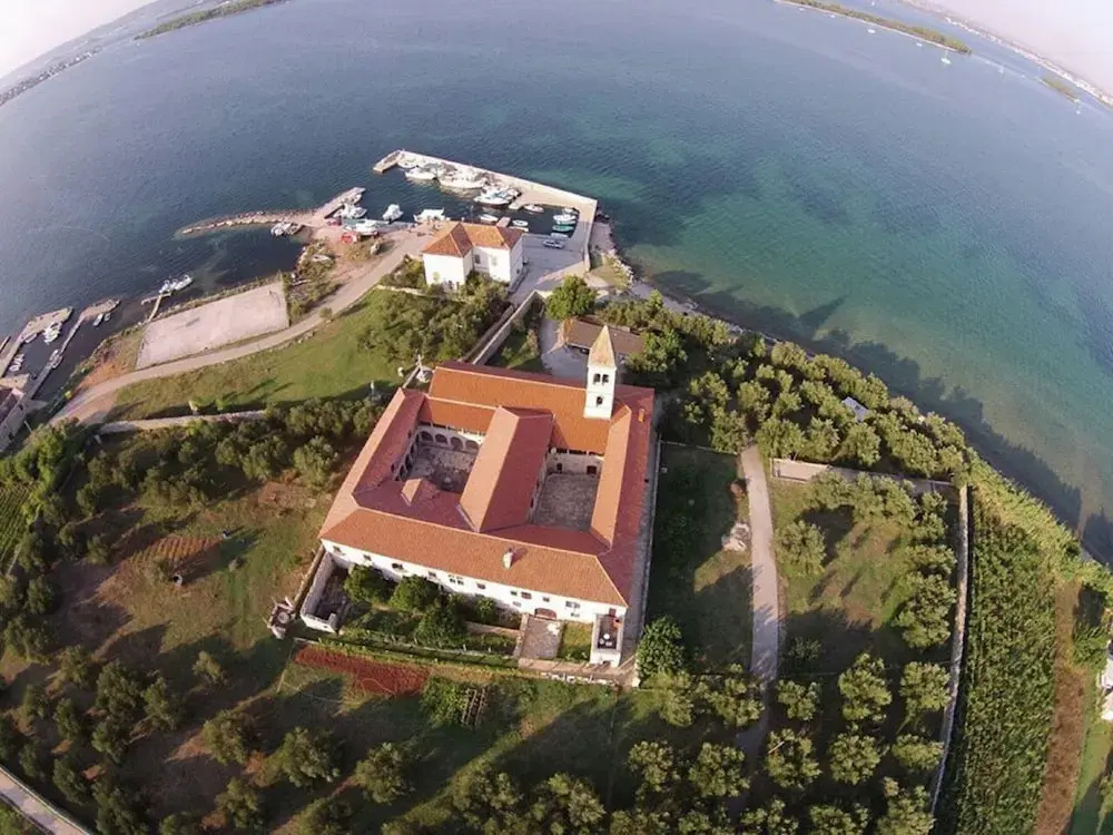 Turanj Garden Holiday Getaway