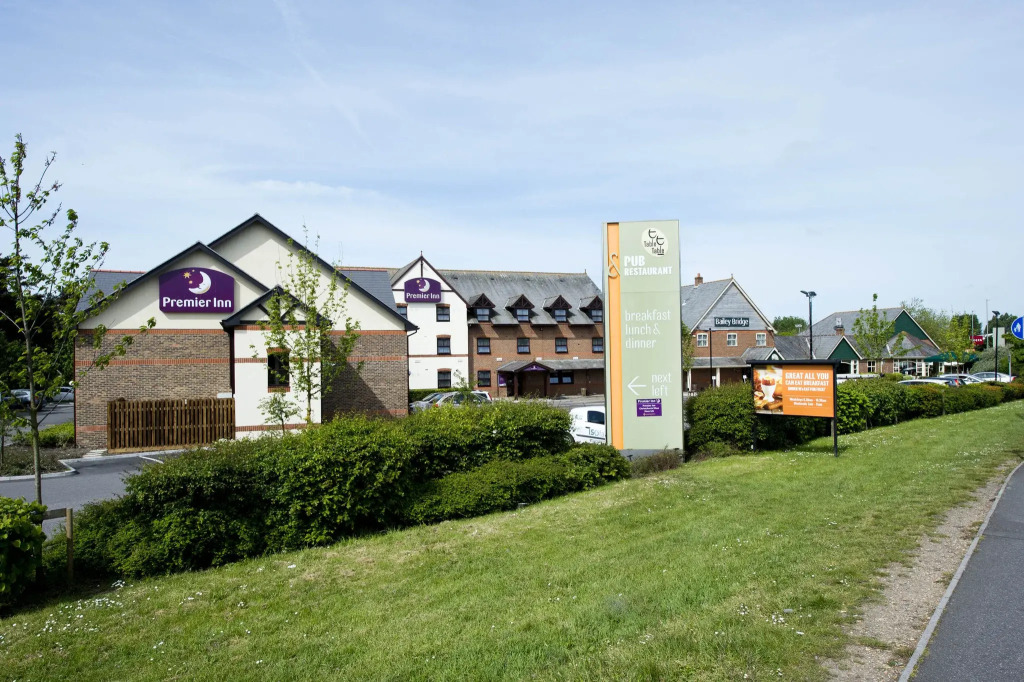 Premier Inn Christchurch West