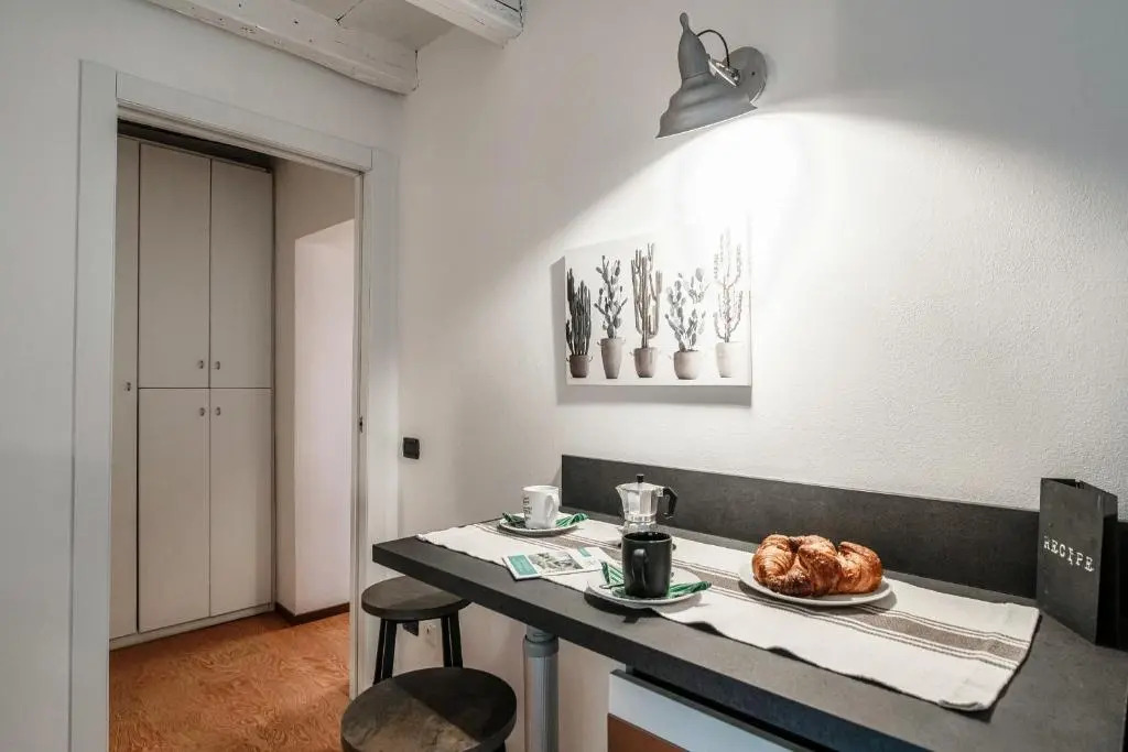 Suite Fontana - by MyHomeInComo