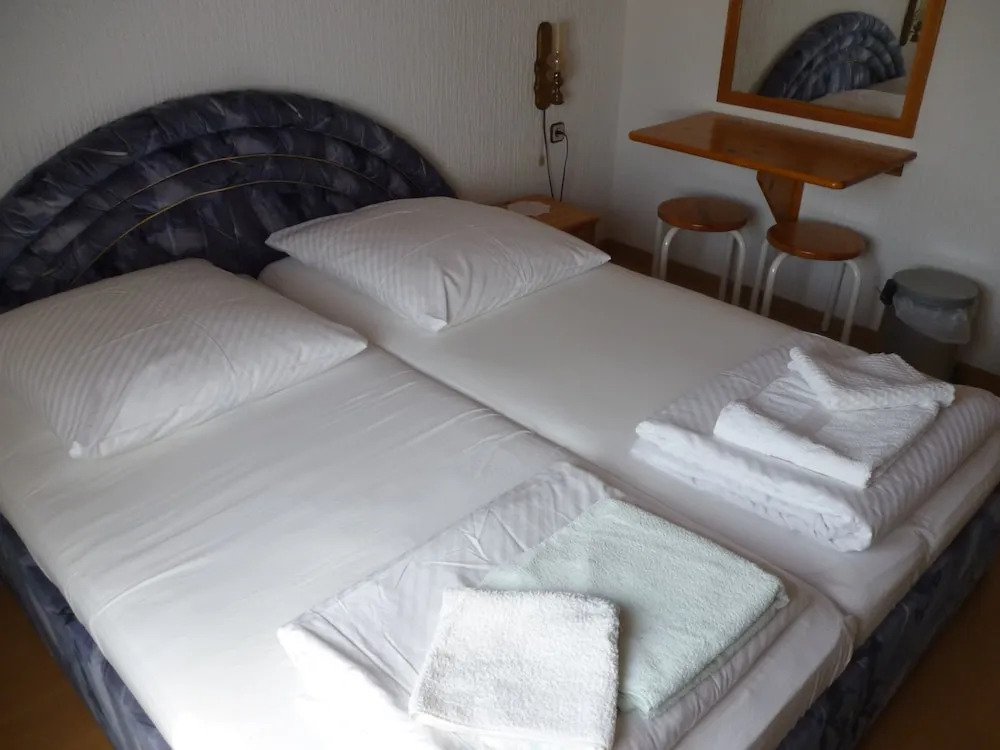 Apartments Zaterini-on Quiet Location