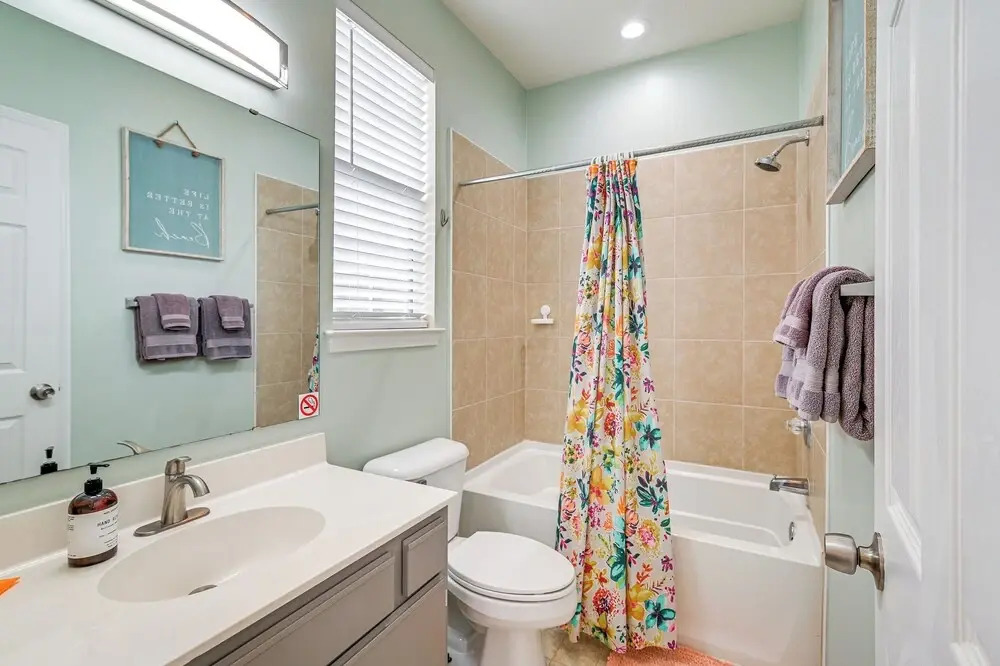 4 Mi to Ocean: Breezy Golf Condo in Myrtle Beach