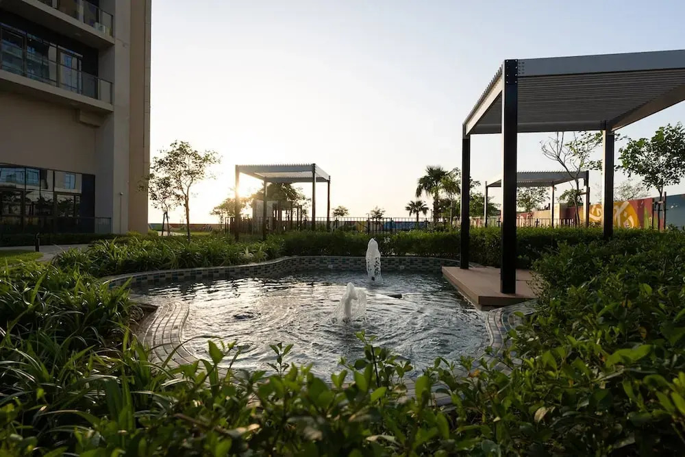 Stunning 2BR With Amazing Views in Business Bay