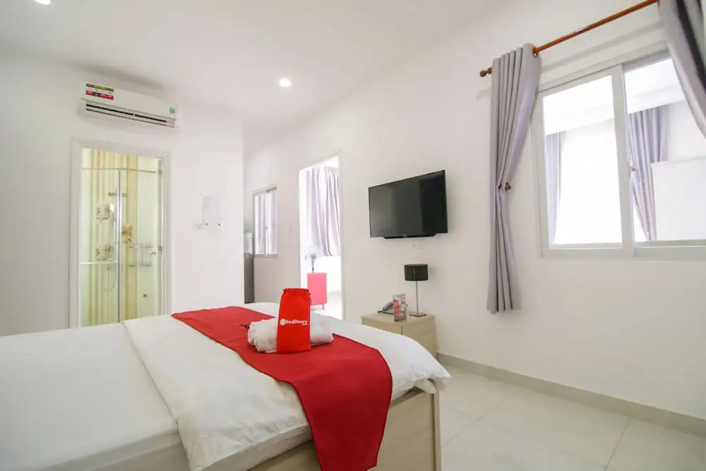 Reddoorz Near Quan Khu 7 Stadium