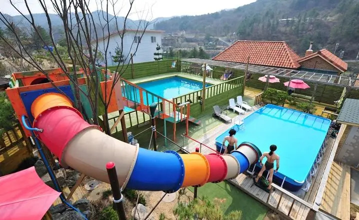 Gaypeong Smuff House Dokchae Pension