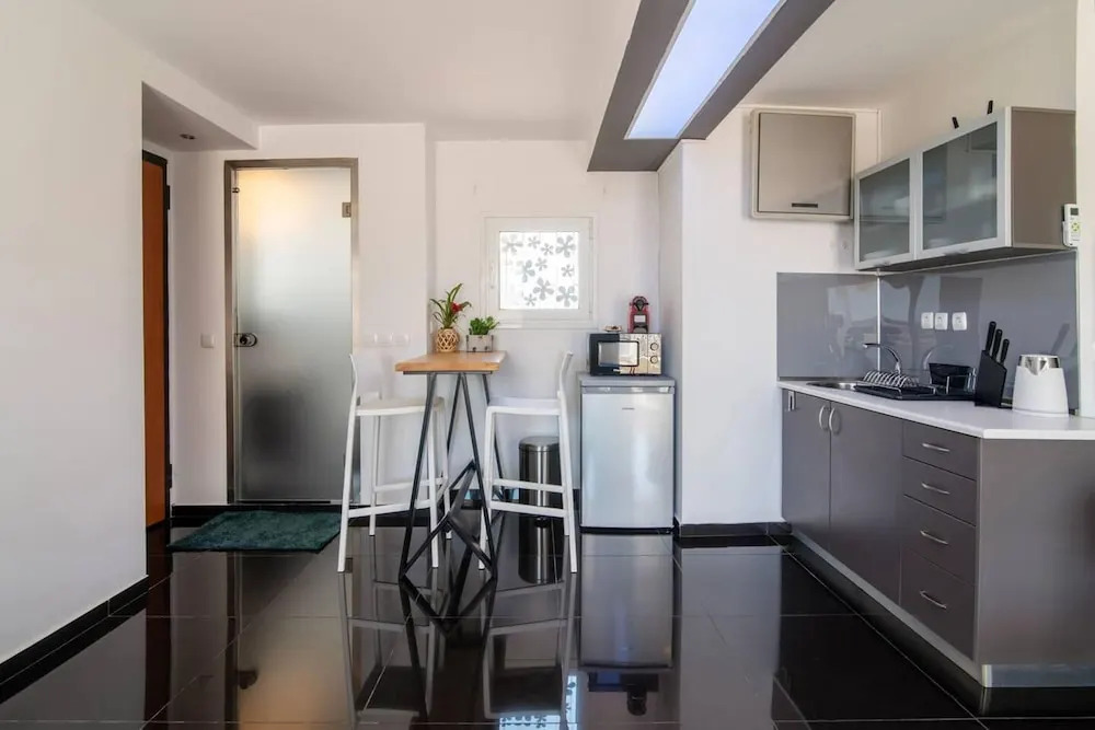 Beautiful View 8floor Loft Apartment in Athina