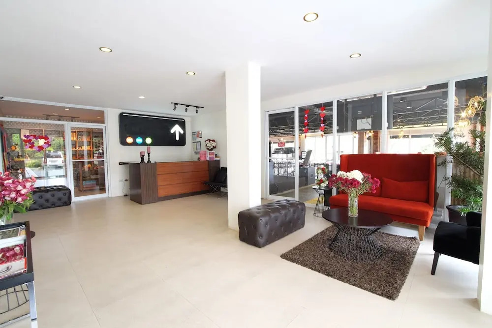 ZEN Premium Mahogany Avenue