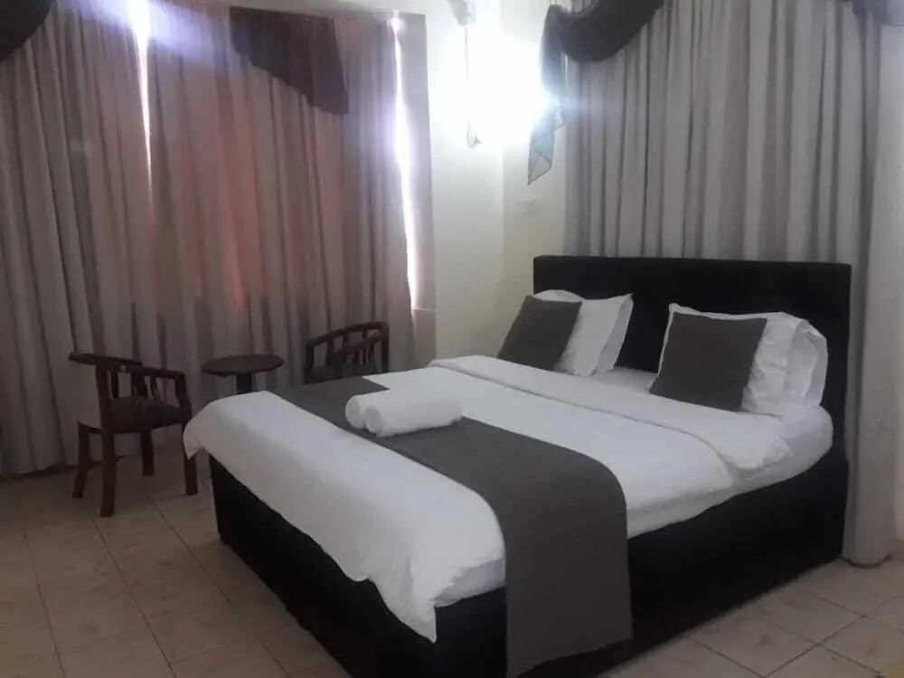 Regency Inn Tudor