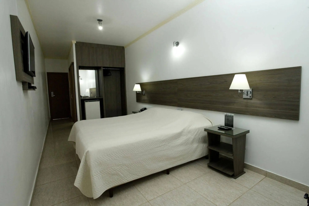 Indaiá Hotel