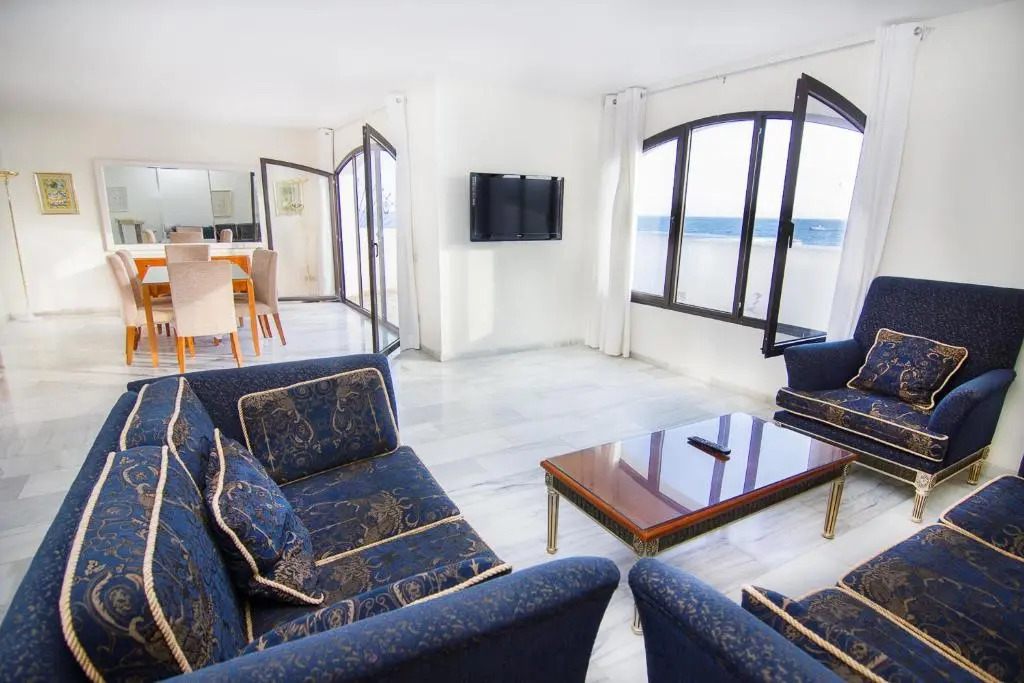 Park Plaza Suites Apartamentos