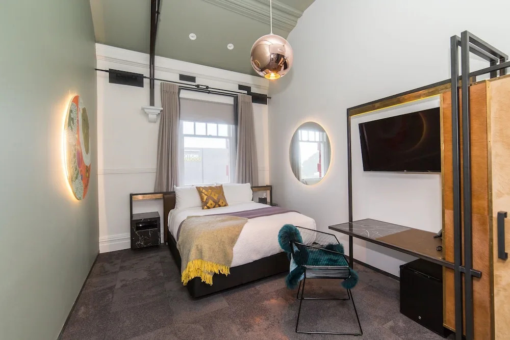 Clarence Boutique Hotel