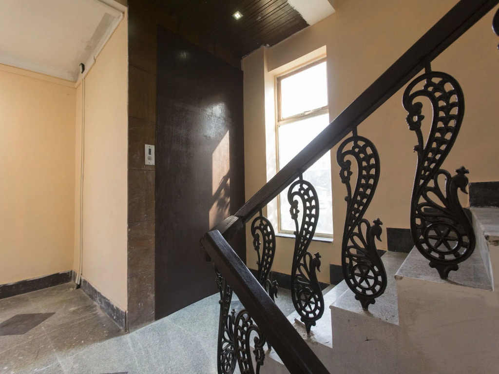 OYO 10108 Tag House