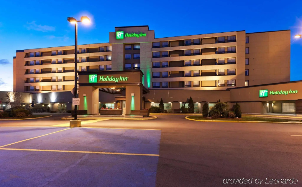 Holiday Inn Laval Montreal by IHG
