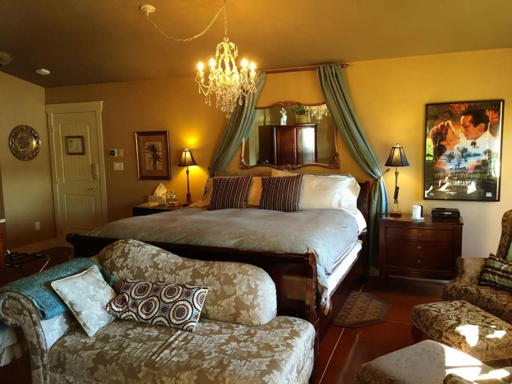 The Tuwanek Bed and Breakfast