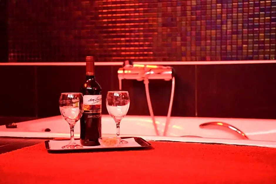 Eva Hotel Piraeus