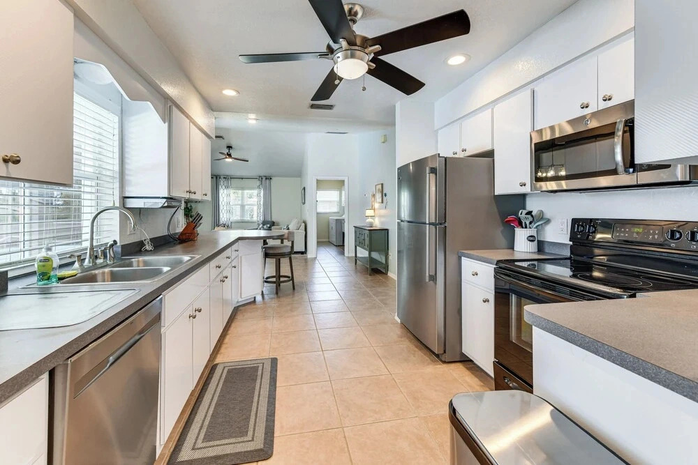 3 Mi to Beach! Englewood Family Gem + Private Pool