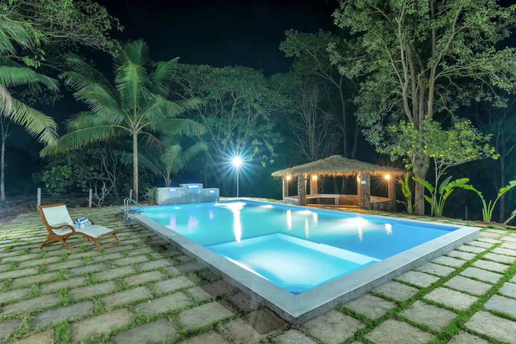 SaffronStays Laburnum House - 3BHK Pet-Friendly Villa with Pool, Lawn & Countryside Views